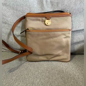 Gently used Michael Kors Crossbody